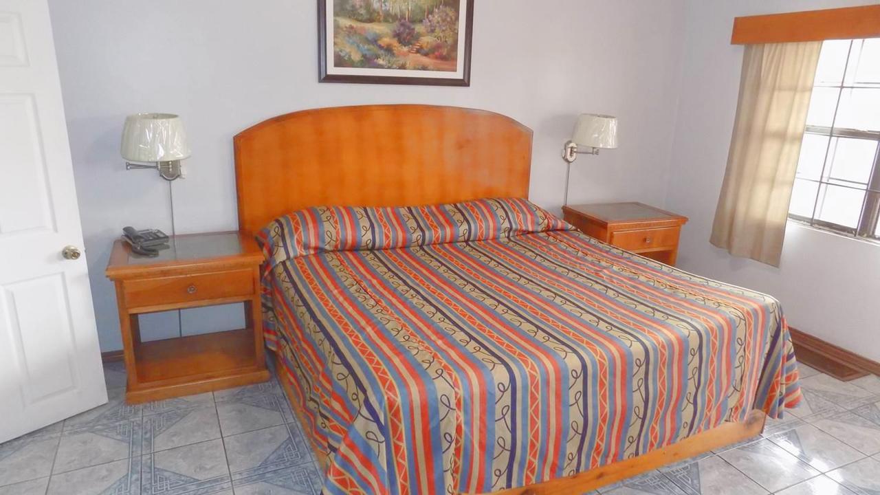 Hotel Del Camino Cuauhtémoc المظهر الخارجي الصورة